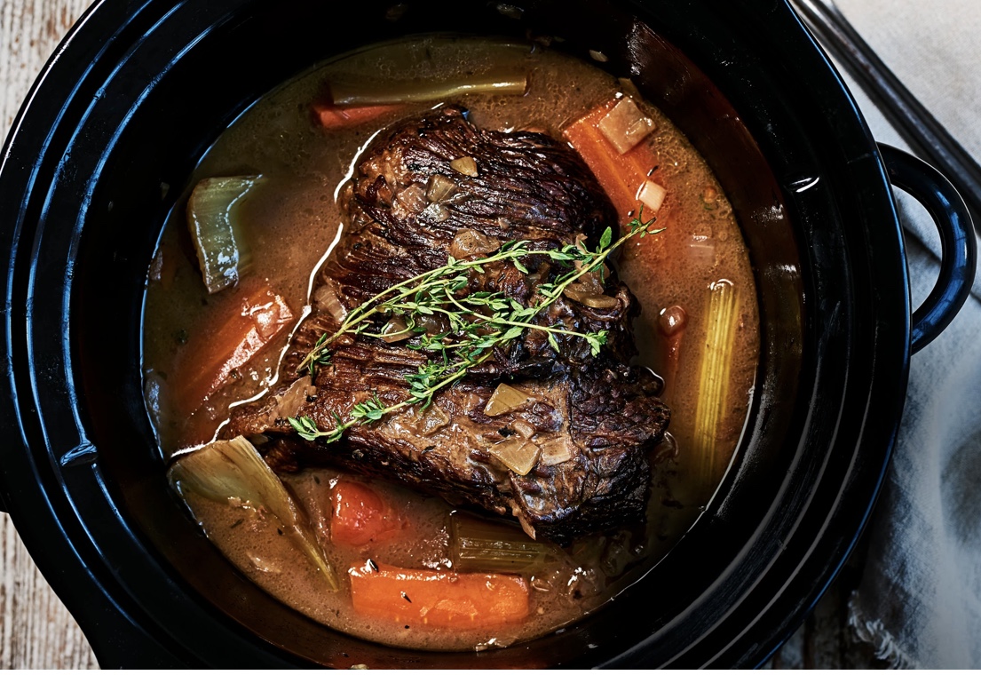 Slow cooked brisket with red wine